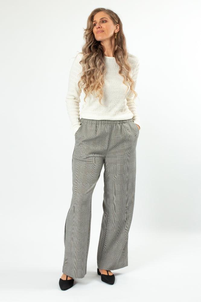 Stella and Gemma Leo Pants Houndstooth From BoxHill